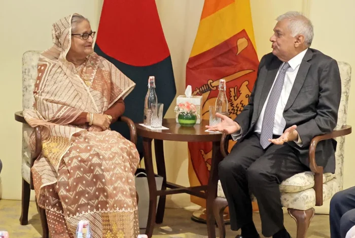 শেখ হাসিনার সঙ্গে শ্রীলঙ্কার রাষ্ট্রপতির সাক্ষাৎ