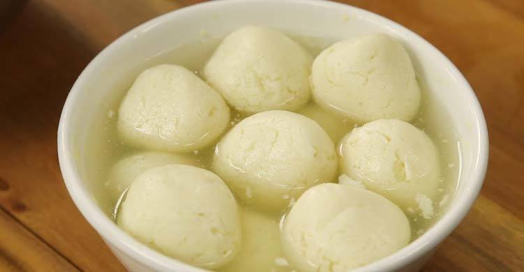 সুস্বাদু সুস্বাদু মুড়ির রসগোল্লা রেসিপি