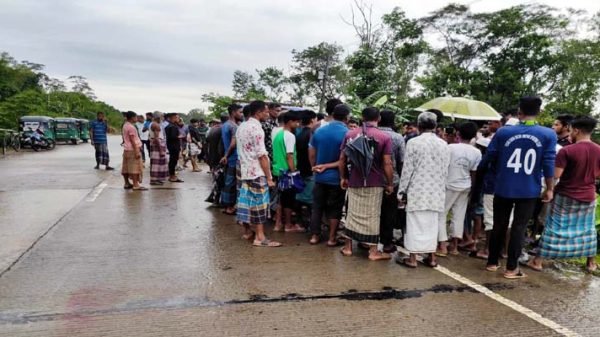 সিলেটে ট্রাক-সিএনজি মুখোমুখি সংঘর্ষে শিশু সন্তানসহ মা নিহত
