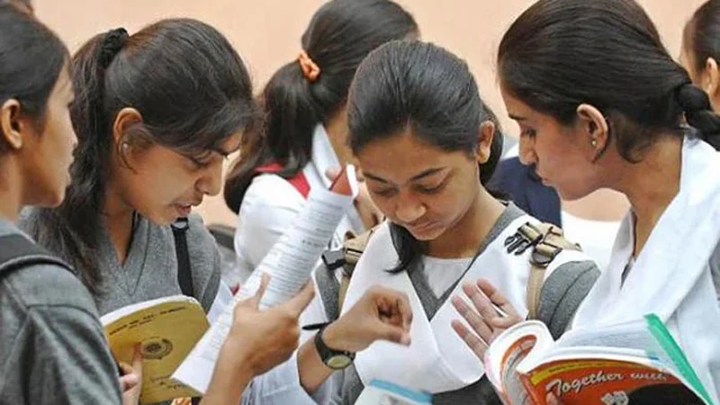 একাদশে ভর্তির জন্য পাঁচ দিনে সাড়ে ৫ লাখ আবেদন