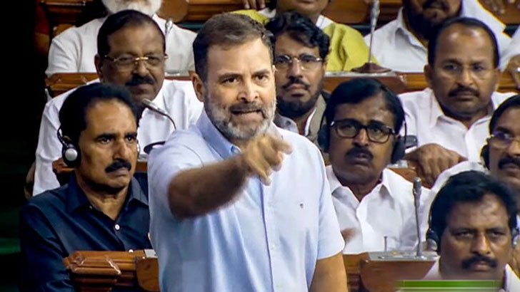 ধর্ম নিয়ে রাহুলের কথায় উত্তপ্ত ভারতের লোকসভা