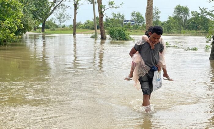 সিলেট ও সুনামগঞ্জে বন্যা মোকাবিলায় যুক্তরাষ্ট্রের সাড়ে ৩ লাখ ডলার সহায়তা
