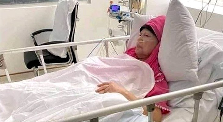 খালেদা জিয়ার শারীরিক অবস্থার অবনতি, নেওয়া হলো হাসপাতালে