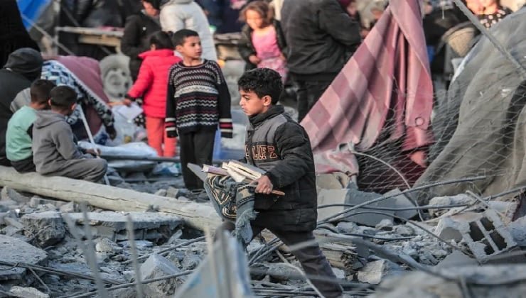 গাজার আরেকটি বিদ্যালয়ে ইসরায়েলি হামলা, নিহত ২৯