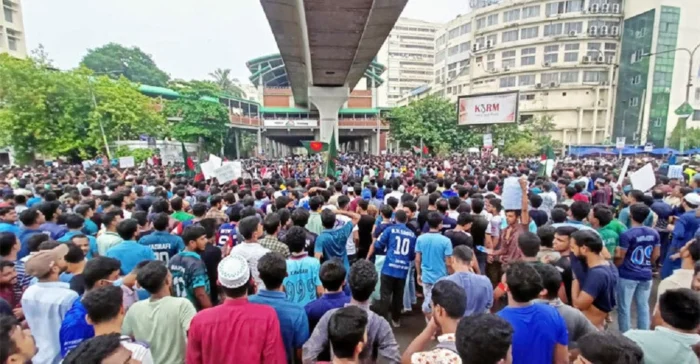কোটা আন্দোলনে প্রাণহানি নিয়ে ৭৪ বিশিষ্ট নাগরিকের বিবৃতি