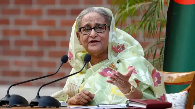 সমালোচনাকারীরা মানসিকভাবে অসুস্থ