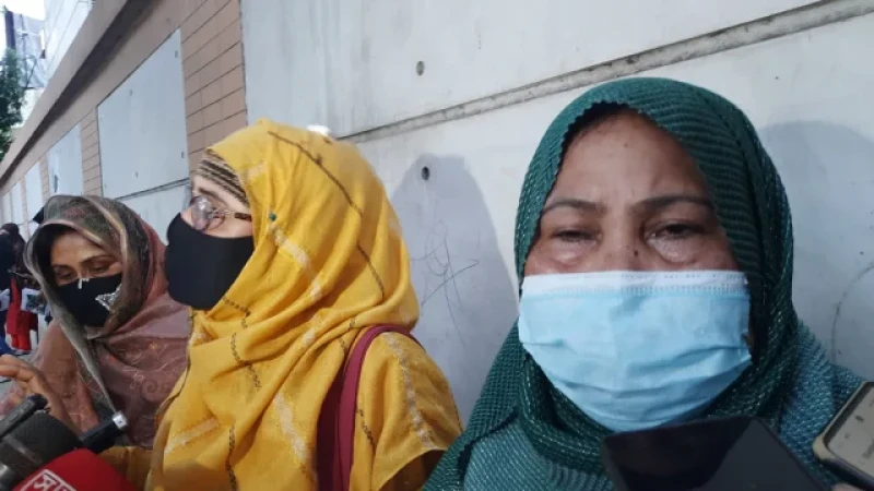 আমার ছেলেকে ফিরিয়ে দেওয়া হোক