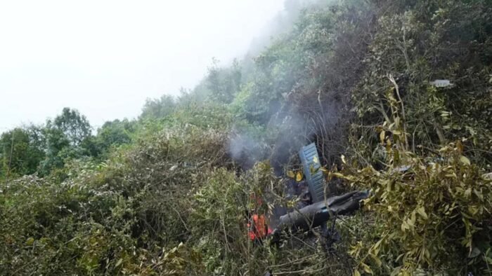 নেপালে হেলিকপ্টার বিধ্বস্ত, নিহত ৫