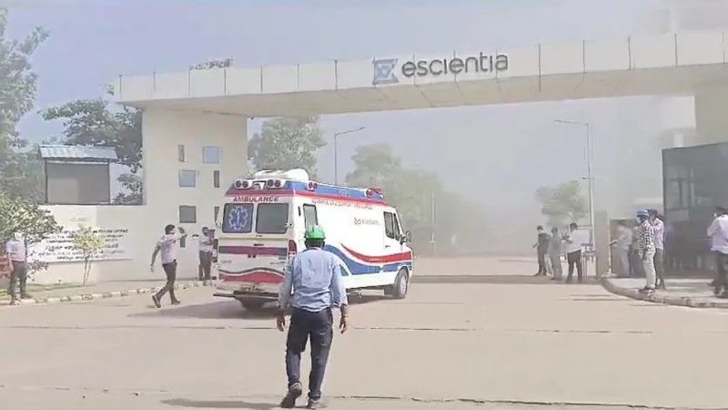 ভারতের অন্ধ্রপ্রদেশে ভয়াবহ বিস্ফোরণ, নিহত ১৭