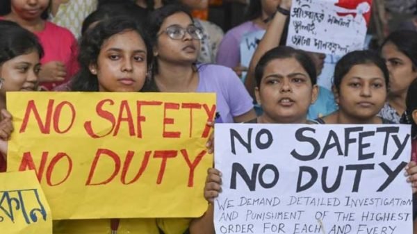 ভারতজুড়ে চিকিৎসকদের ২৪ ঘণ্টার ধর্মঘট শুরু