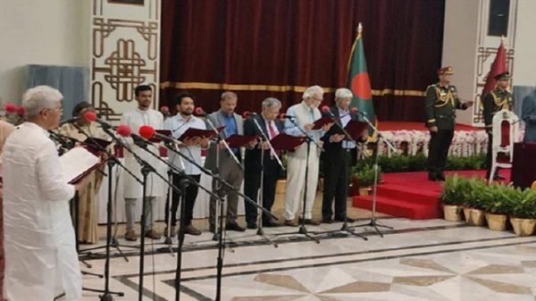 অন্তর্বর্তীকালীন সরকারে যুক্ত হচ্ছেন আরও ৫ উপদেষ্টা