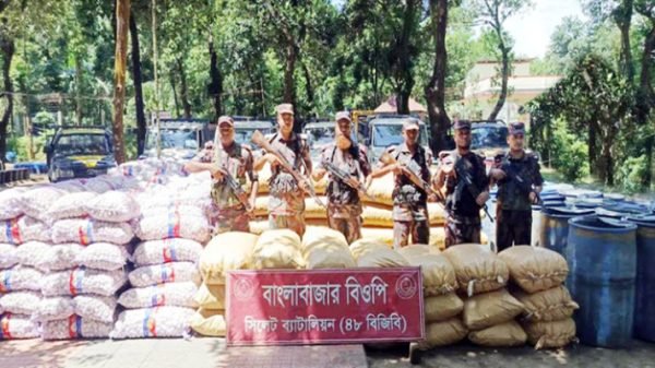 দোয়ারাবাজার সীমান্তে দুই কোটি টাকার মালামাল জব্দ
