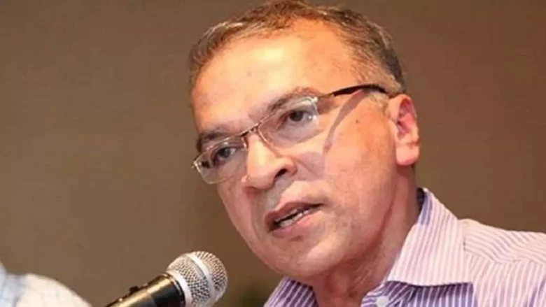 নতুন রাজনৈতিক শক্তির বিকাশ দরকার