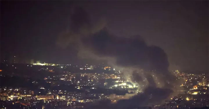 গাজার পর ধ্বংসস্তূপ লেবানন, নিহত ২ হাজার ছাড়িয়েছে