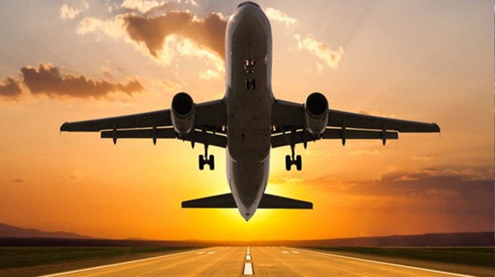 বিমান ছিনতাইয়ের চেষ্টা যাত্রীর, অতঃপর