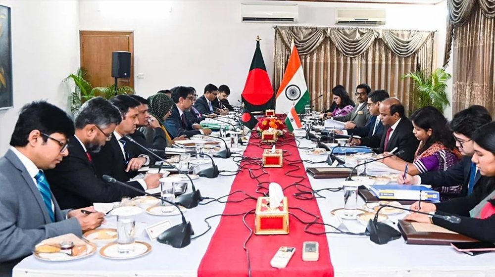 ভারতে বসে শেখ হাসিনার রাজনৈতিক কার্যক্রম, যা জানাল মোদি সরকার