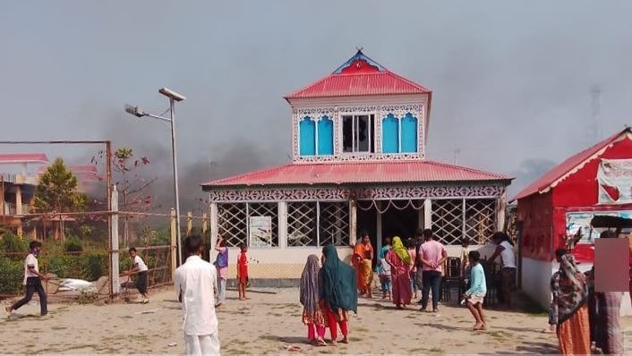 সাবেক রাষ্ট্রপতি আবদুল হামিদের ভাতিজার হাওর রিসোর্টে আগুন