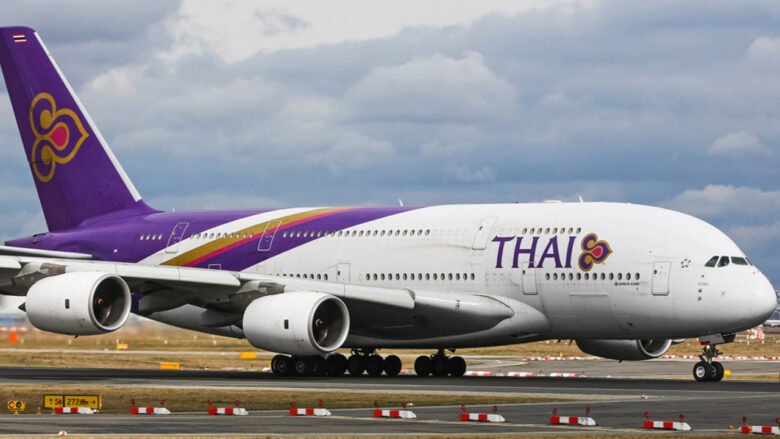 বিমানে হার্ট অ্যাটাক, চট্টগ্রামে থাই এয়ারওয়েজের জরুরি অবতরণ