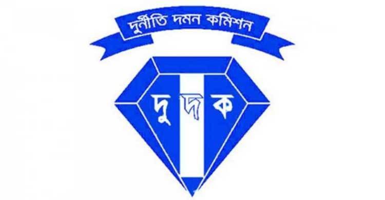 মামলা তদারকির দায়িত্ব থেকে কাজী সায়েমুজ্জামানকে প্রত্যাহার করলো দুদক