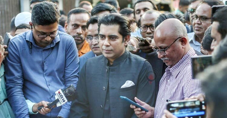 স্থানীয় নয়, জাতীয় নির্বাচন আগে চান পার্থ