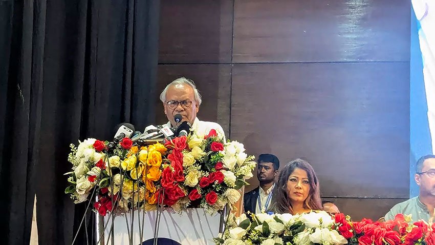 জাতীয় নাগরিক পার্টির কোন রাজনৈতিক দর্শন পাইনি