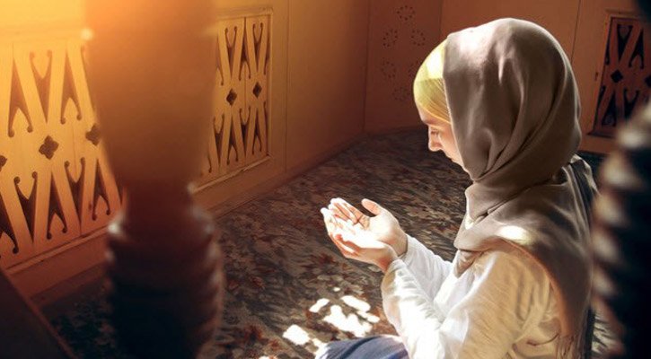 যে নারীর মাসিক শুরু হয়েছে তিনি লাইলাতুল কদরে যেভাবে ইবাদত করবেন