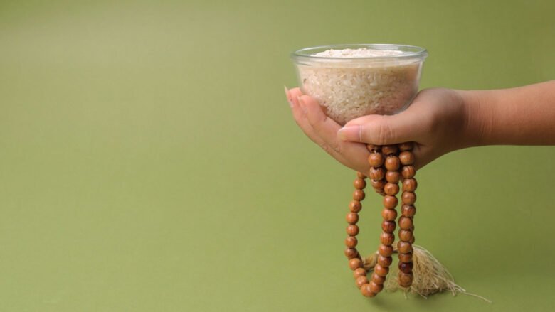 জাকাতের জন্য আলাদা করা টাকা প্রয়োজনে খরচ করা যাবে?