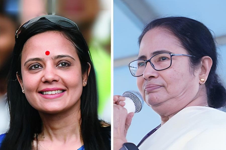 ‘লাস্ট ওয়ার্নিং! আবার হলে সাসপেন্ড’, মহুয়াকে চূড়ান্ত বার্তা মমতার