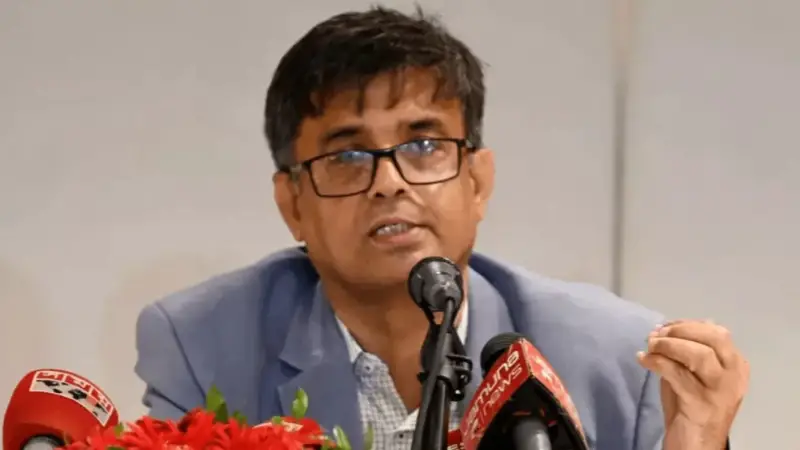 আ’লীগ নিষিদ্ধের প্রস্তাবনা নিয়ে আলোচনা করতেই উপদেষ্টা পরিষদের বৈঠক