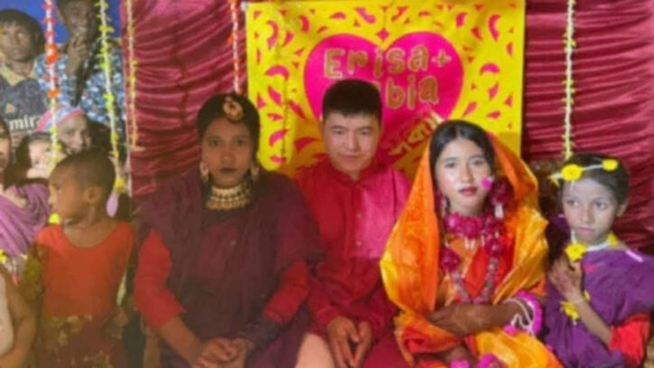 বন্ধুত্বের টানে ভোলায় এসে বন্ধুর বোনকে বিয়ে করলেন চীনা যুবক