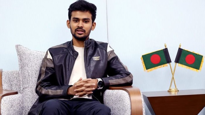 আমাদের এই লড়াইটা হয়তো দেখা যায় না, শোনা যায় না