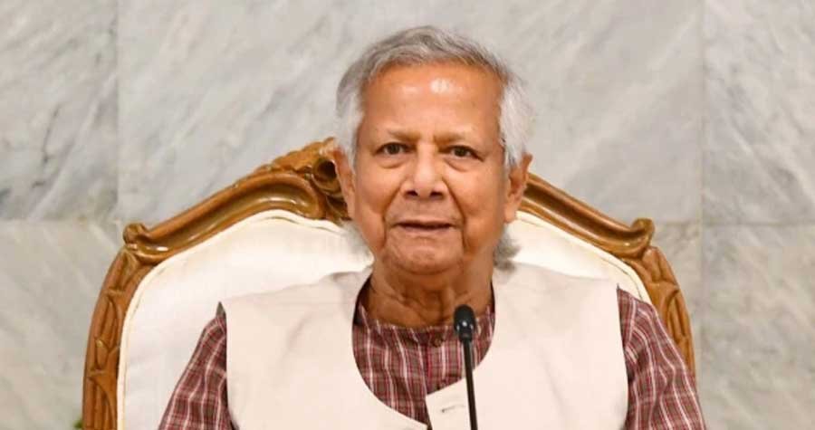 আমন্ত্রণ পেয়েও ফ্রান্স যাচ্ছেন না প্রধান উপদেষ্টা