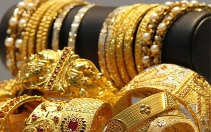 আজ থেকে বাজারে নতুন দামে বিক্রি হবে সোনা