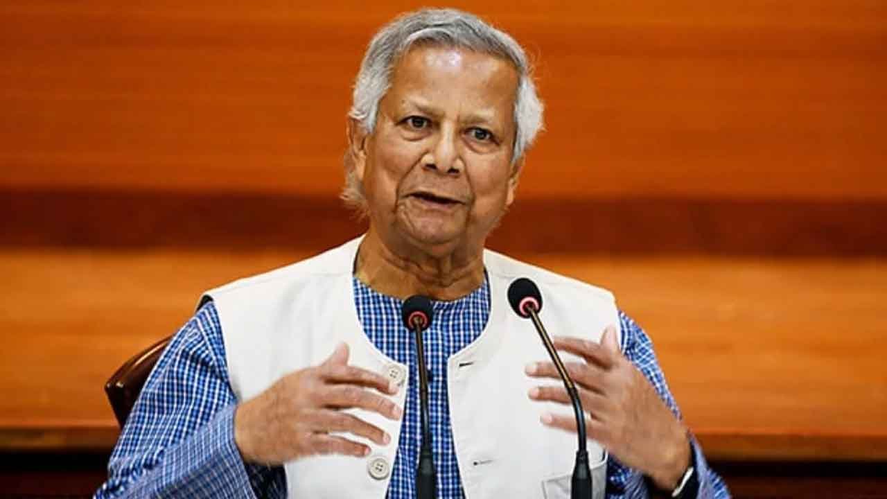 আইনশৃঙ্খলা পরিস্থিতি নিয়ে প্রধান উপদেষ্টার সভাপতিত্বে উচ্চপর্যায়ের বৈঠক