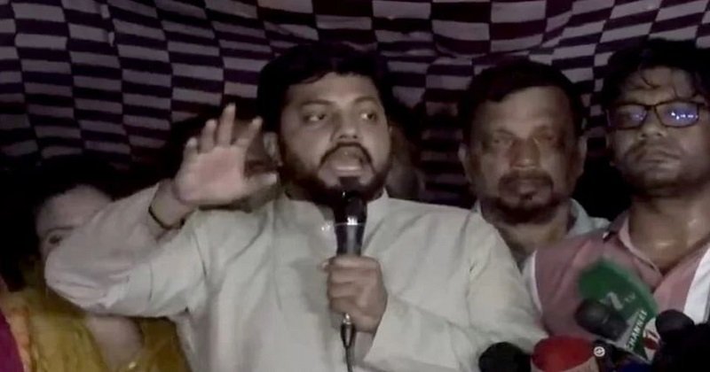 অন্তর্বর্তী সরকারের দুই উপদেষ্টার পদত্যাগ দাবি করলেন ইশরাক