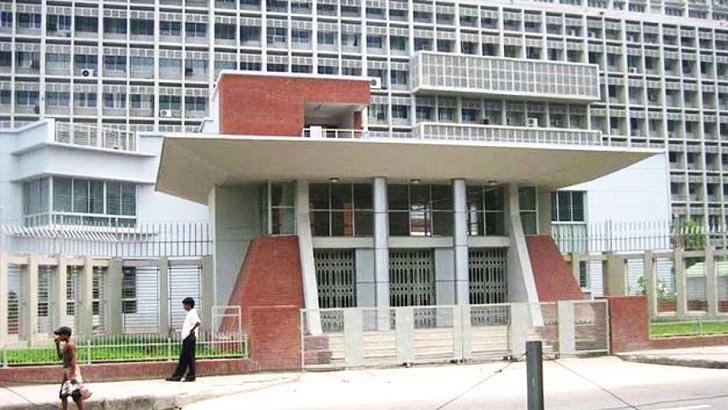 সচিবালয়ে সবধরনের দর্শনার্থী প্রবেশ বন্ধ থাকবে মঙ্গলবার