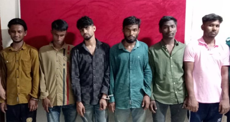 সিলেটে ডাকাতির প্রস্তুতিকালে অস্ত্রসহ ৬ ডাকাত গ্রেফতার