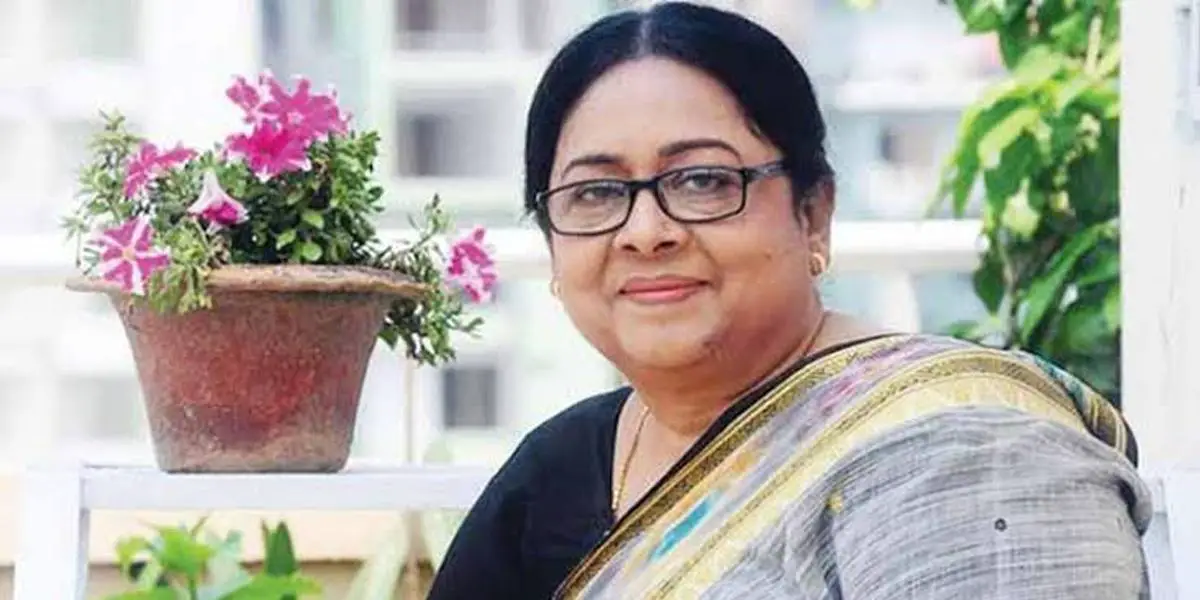 আজ অভিনেত্রী শর্মিলী আহমেদের জন্মবার্ষিকী