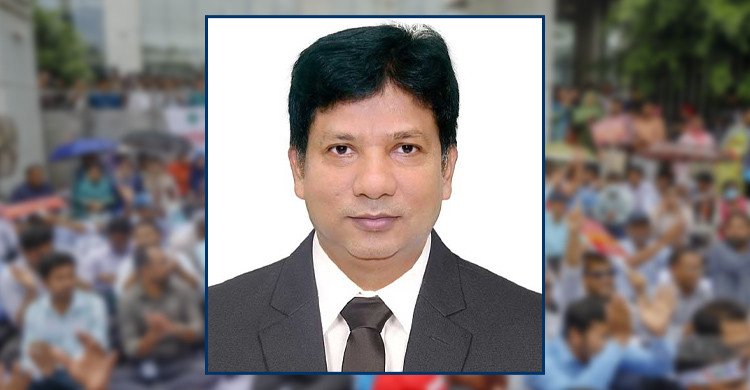 চট্টগ্রাম কাস্টম হাউসের কমিশনার জাকির হোসেন বরখাস্ত