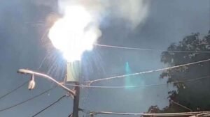 বান্দরবানে ট্রান্সফরমার বিস্ফোরণে বিদ্যুৎস্পৃষ্ট হয়ে একই পরিবারের ৩ জনের মৃত্যু