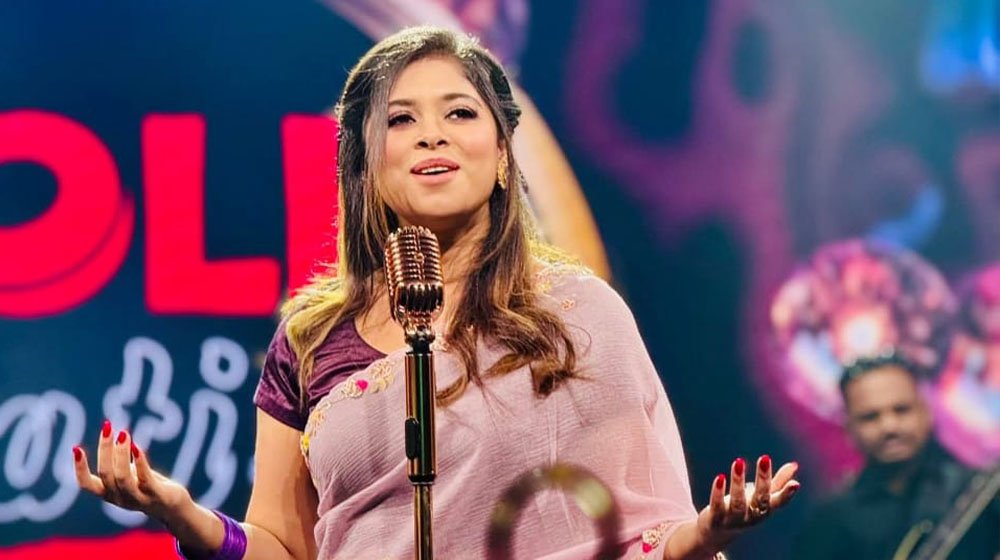 ফোক স্টেশনে লুইপার কণ্ঠে ‘আশিকজন দিওয়ানা’