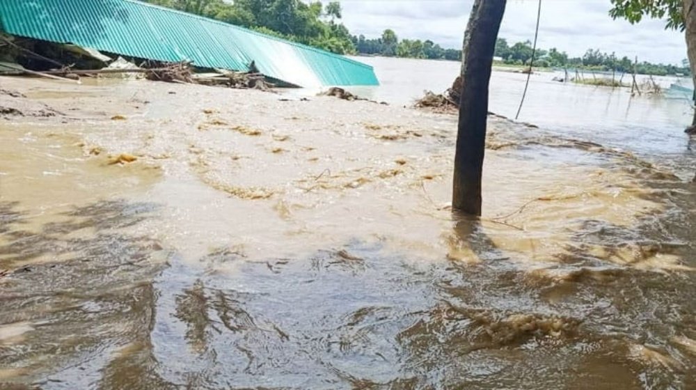 আবারও পানির দাপট: ফেনী-নোয়াখালী-লক্ষ্মীপুর-লালমনিরহাটে দুর্ভোগ
