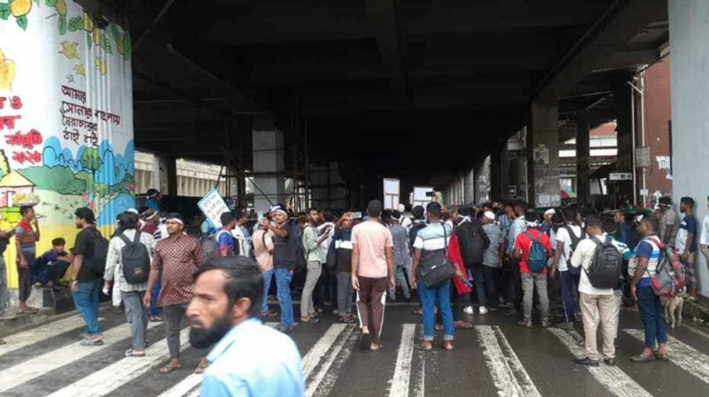 জুলাই সনদের দাবিতে শাহবাগ অবরোধ, জুলাই যোদ্ধাদের হুঁশিয়ারি