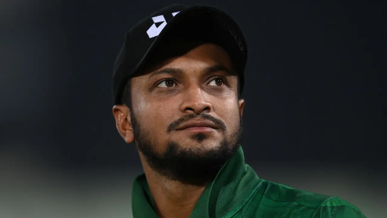 বাংলাদেশ দলের ভবিষ্যৎ নিয়ে ভাবছেন সাকিব