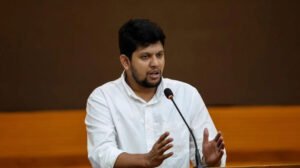 ৫ আগস্টের মধ্যেই ঘোষণাপত্র আসছে মাহফুজ আলম
