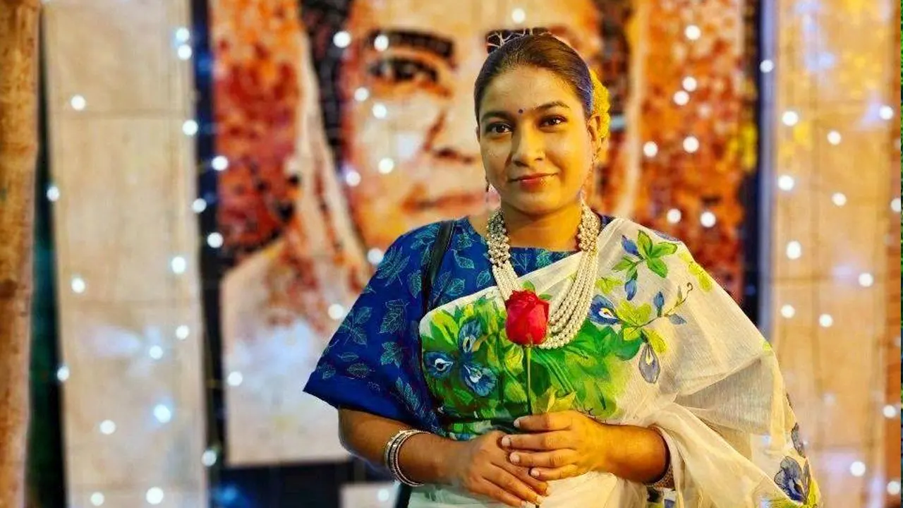 হাসিনাকে ডাকসুর আজীবন সদস্য দেখতে চাওয়া নিয়ে ইমির পোস্ট