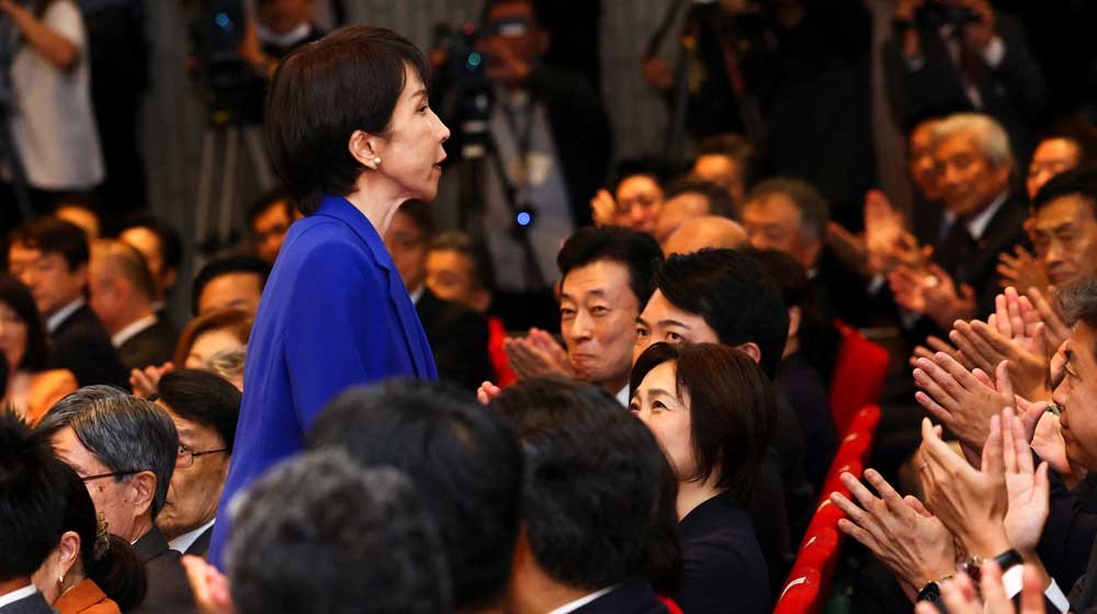 জাপানের প্রথম নারী প্রধানমন্ত্রী হওয়ার পথে সানায়ে তাকাইচি