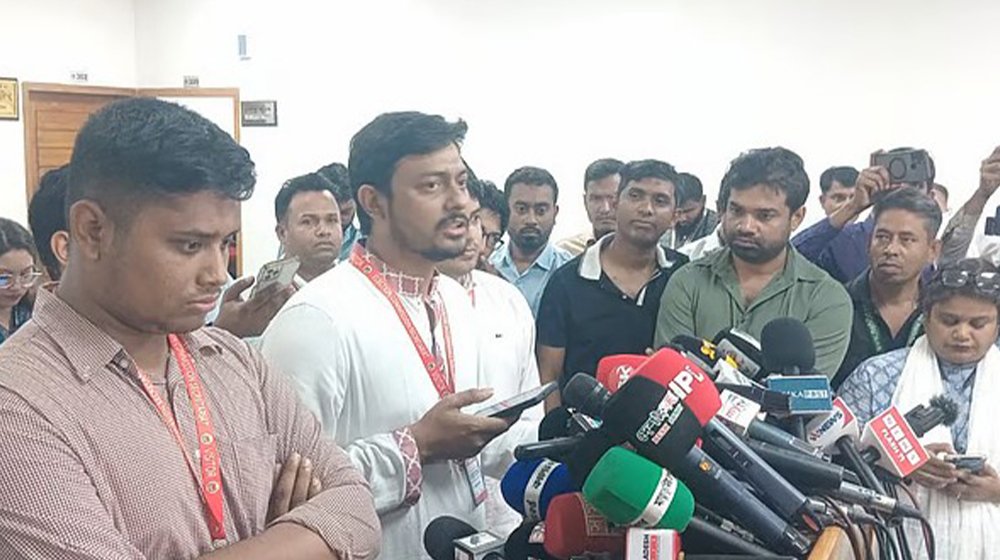 ‘নির্বাচন কমিশনকে ‘গনিমতের মাল’ হিসেবে ভাগ করে নেওয়া হয়েছে’