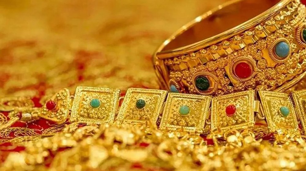 সব রেকর্ড ভেঙে স্বর্ণ এখন সর্বোচ্চ দামে