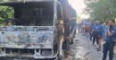 পদ্মা সেতুর সামনে এক্সপ্রেসওয়ে অবরোধ, ট্রাকে আগুন ও বাস ভাঙচুর